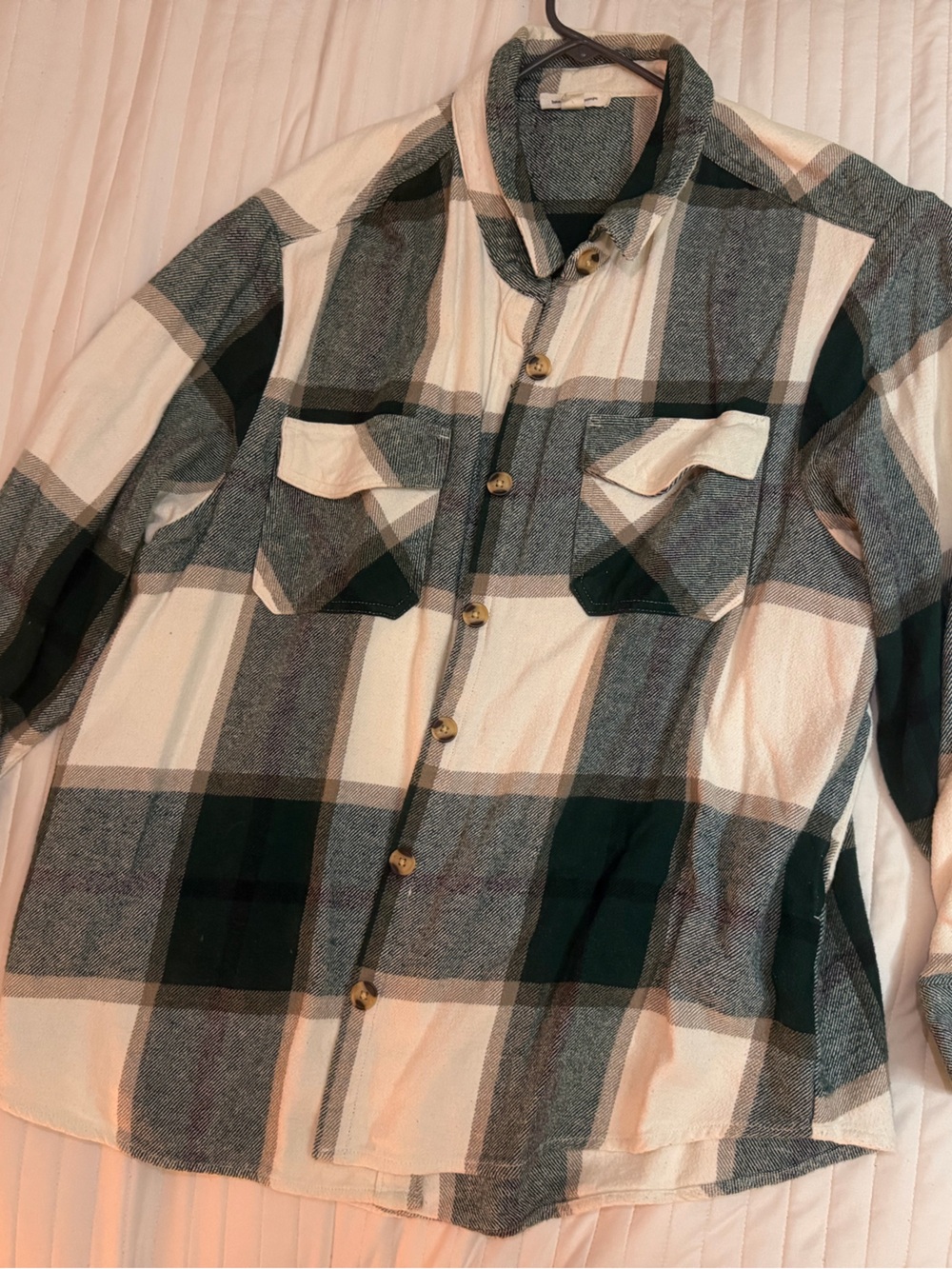 beachlunchlounge Men's Plaid Button-Down Shirt in White, Gray, green & Black